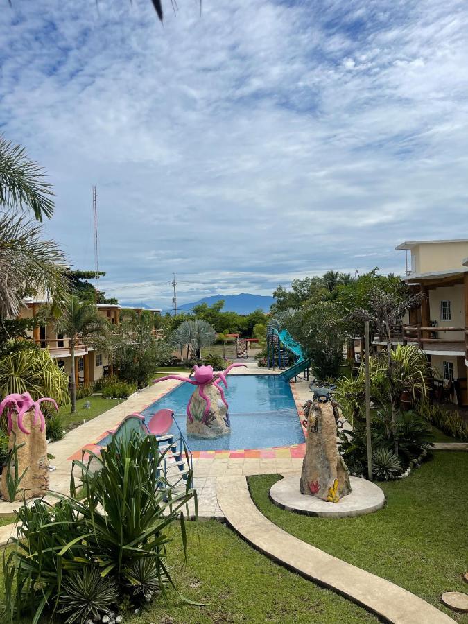Hotel Pazifico En Monterrico Kültér fotó