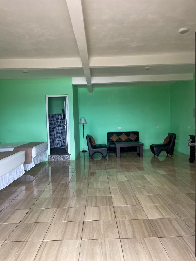 Hotel Pazifico En Monterrico Kültér fotó